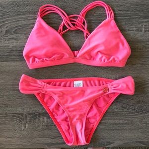 Body Glove Coral Pink 2 Piece Bikini Swimsuit M